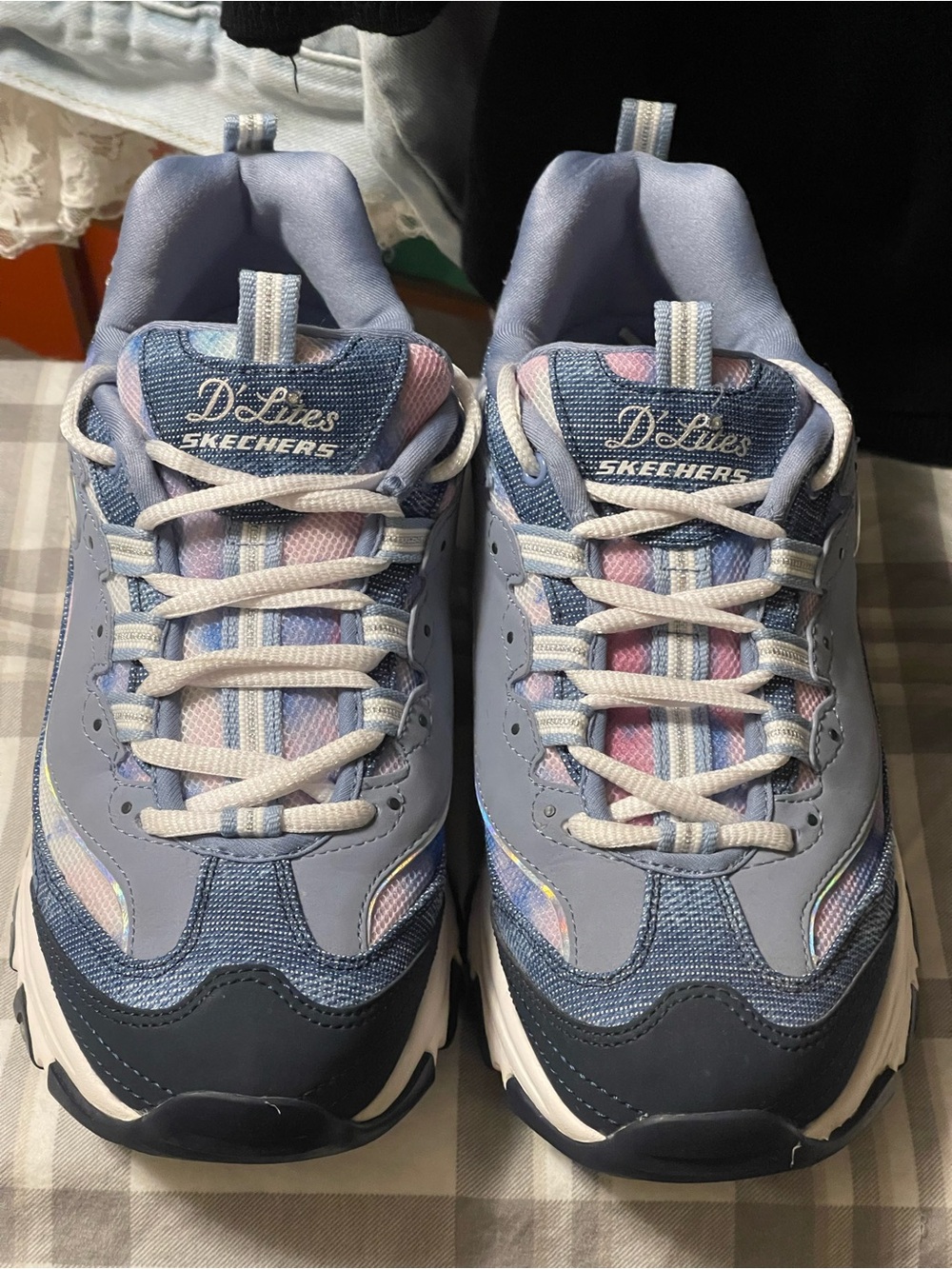 Skechers D'Lites Women's Light Blue and Pink Chunky Sneakers